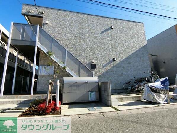 リブリ・Y&Sの物件外観写真